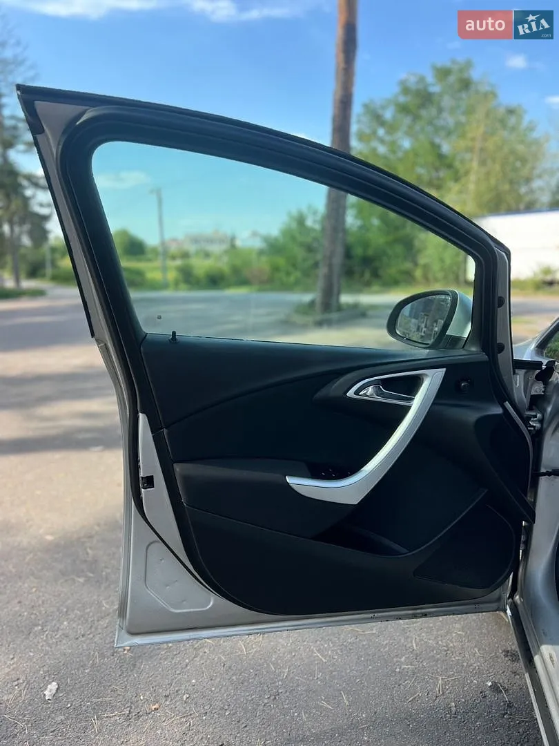2012 Opel Astra - мініатюра 11