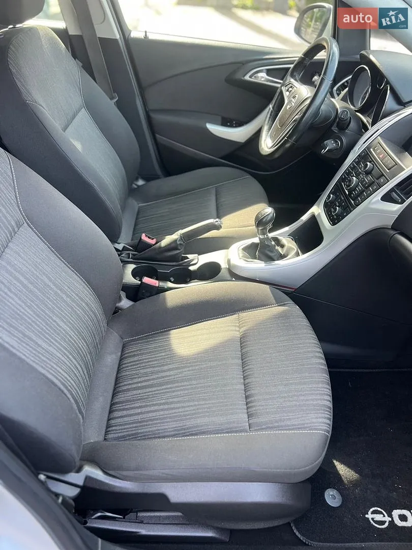 2012 Opel Astra - мініатюра 26