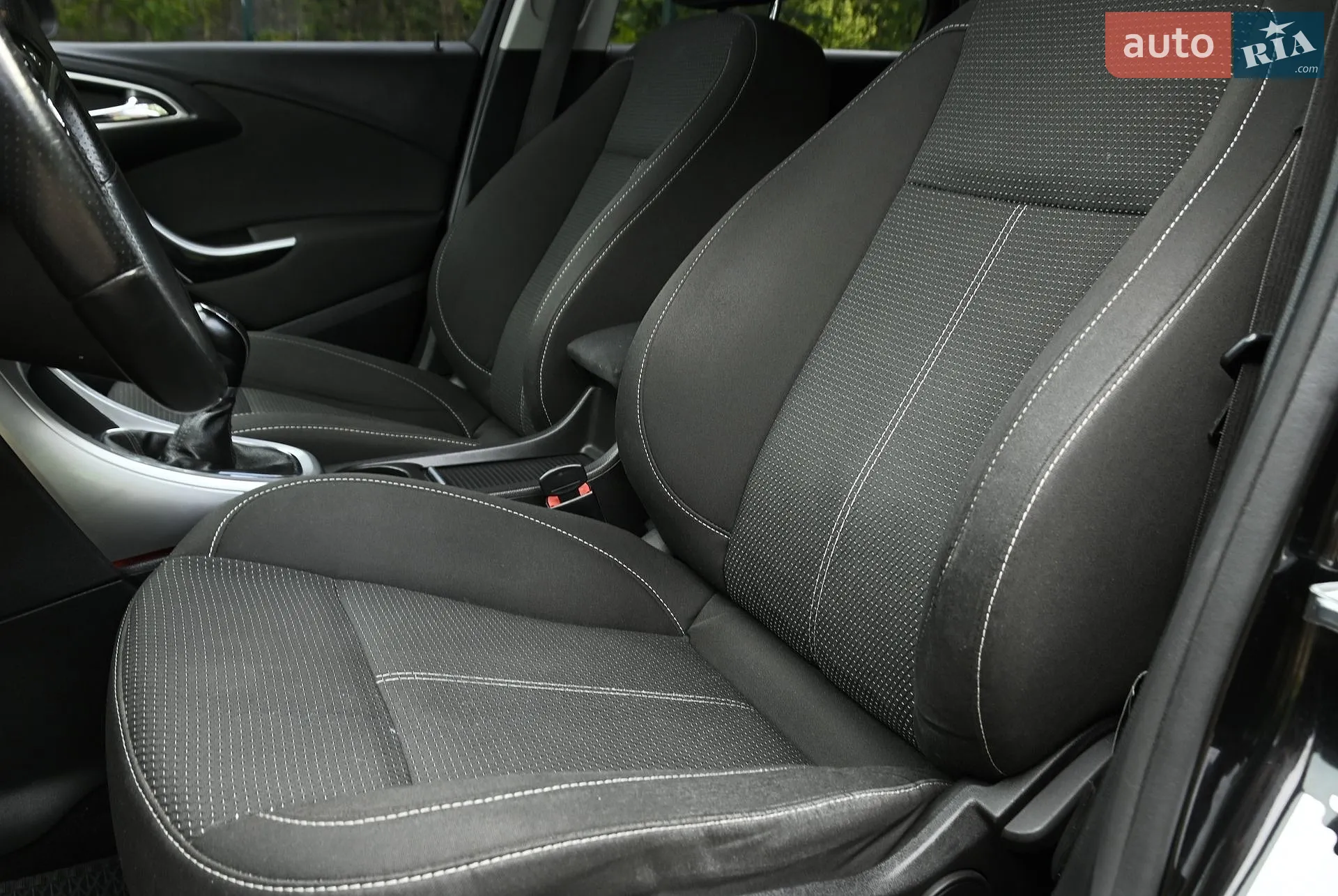 2010 Opel Astra - мініатюра 35