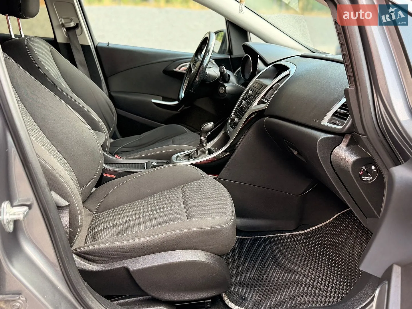 2011 Opel Astra - мініатюра 25
