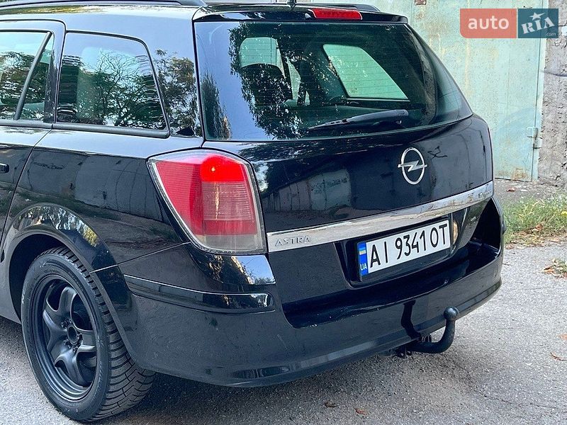 Универсал Opel Astra 2005 в Одессе