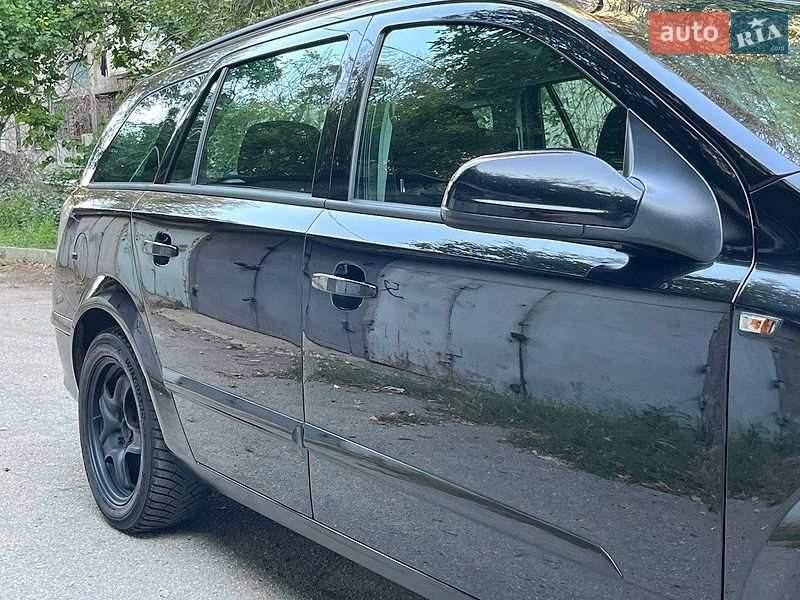 Универсал Opel Astra 2005 в Одессе