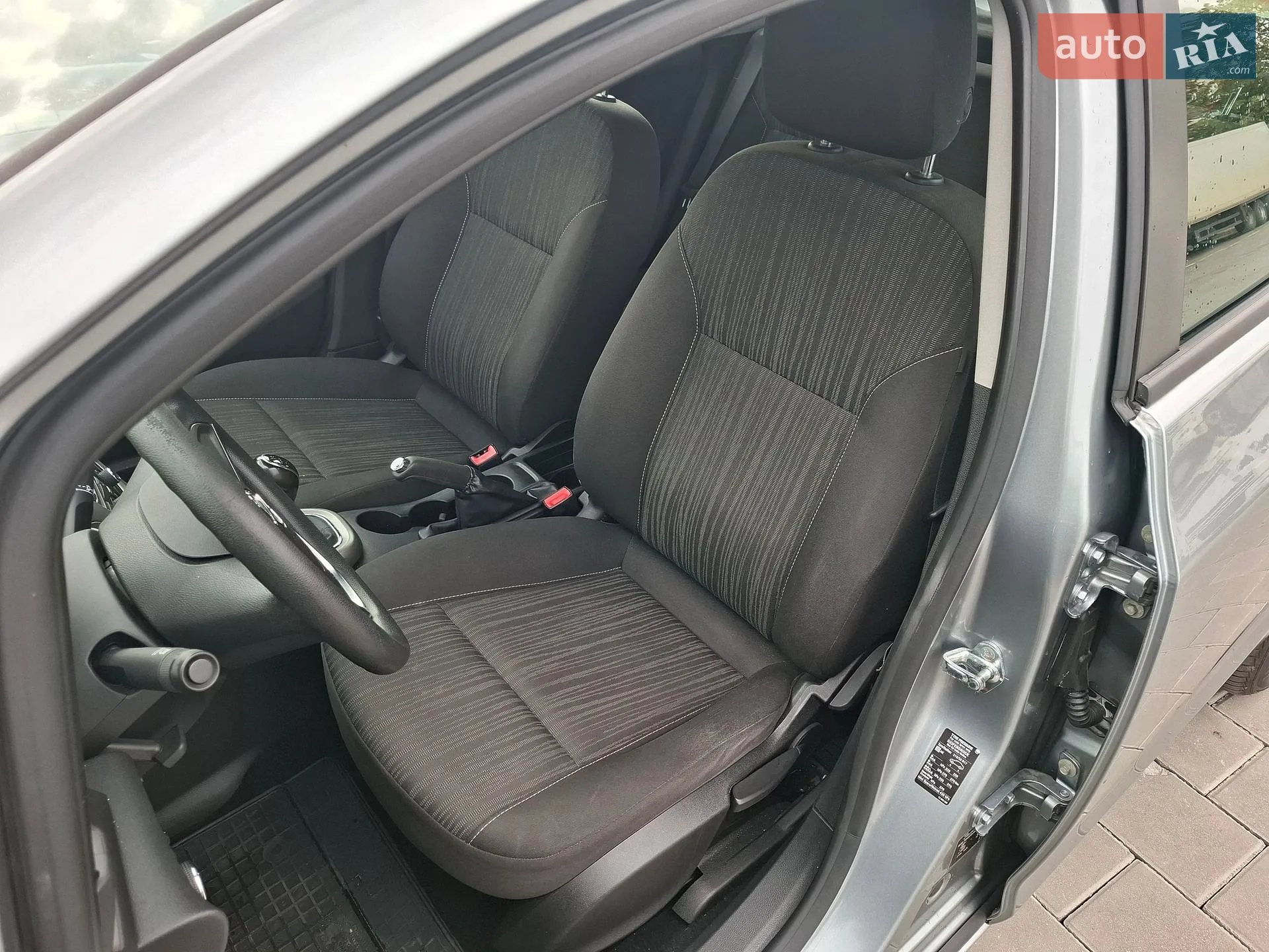 2010 Opel Astra - мініатюра 13
