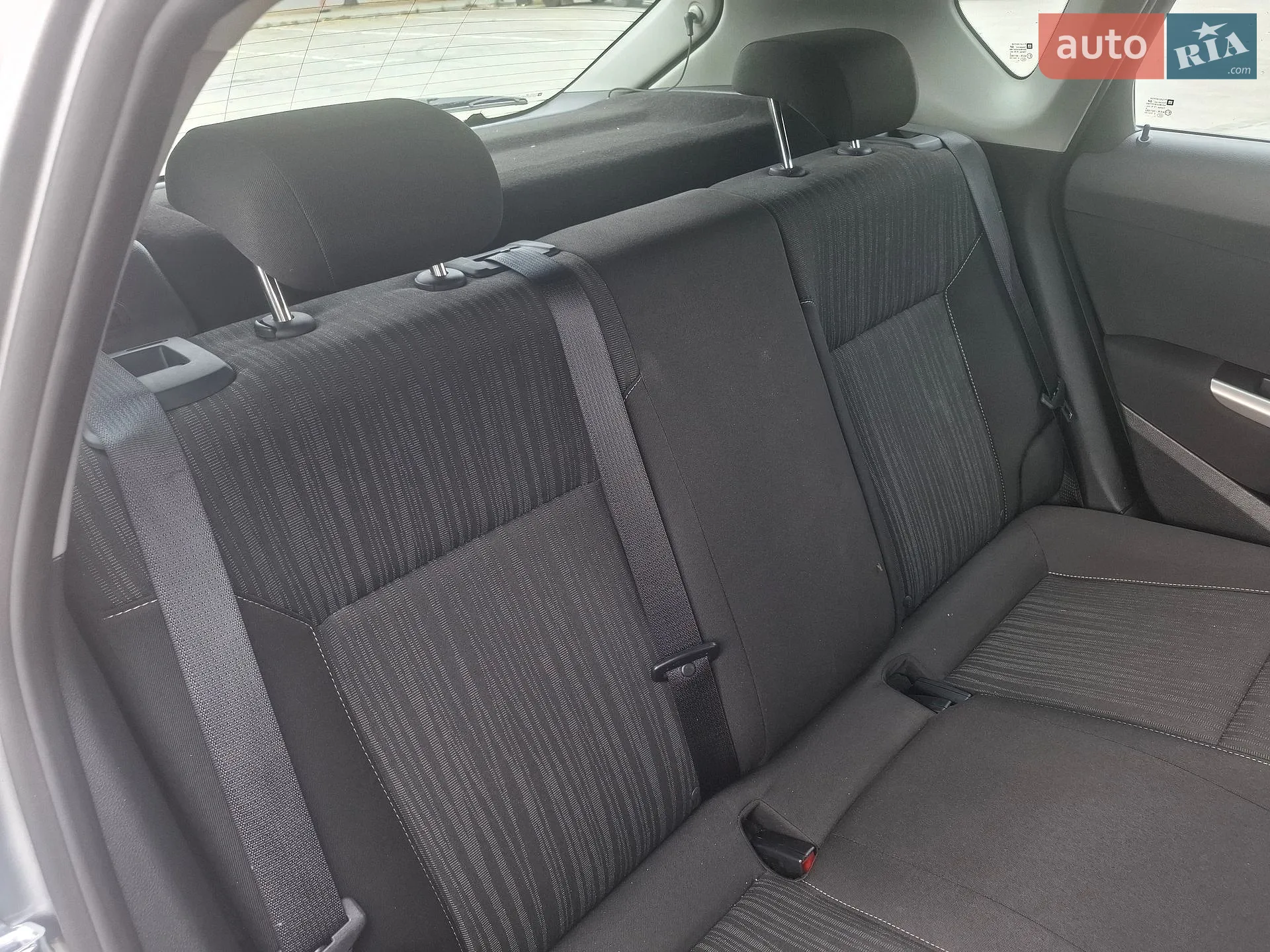 2010 Opel Astra - мініатюра 28