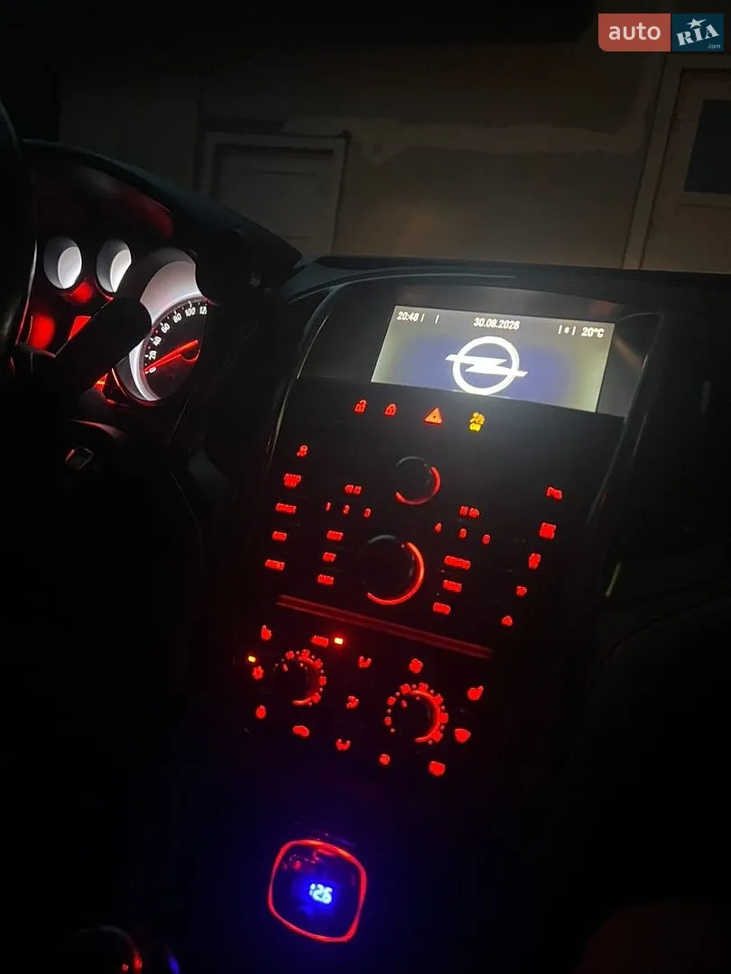 2010 Opel Astra - мініатюра 32