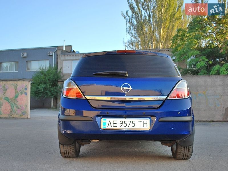 Хэтчбек Opel Astra 2008 в Кривом Роге