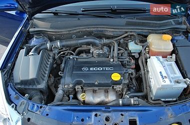 Хэтчбек Opel Astra 2008 в Кривом Роге