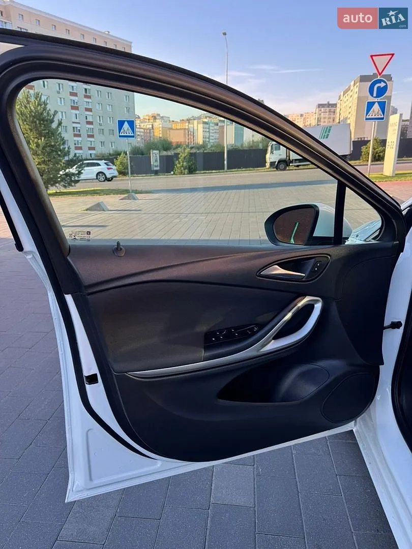 2018 Opel Astra - мініатюра 19