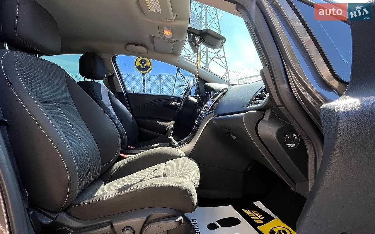 2012 Opel Astra - мініатюра 19