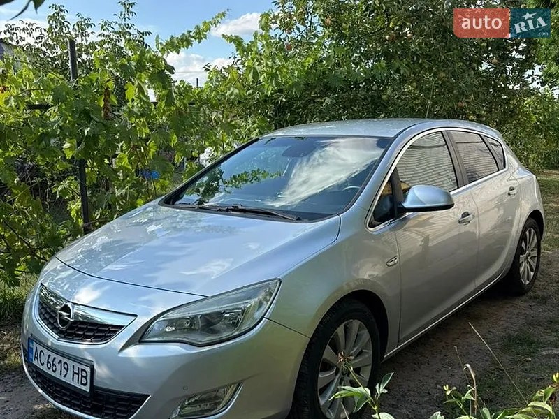 Opel Astra 2010