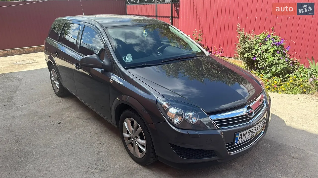 2010 Opel Astra - мініатюра 14