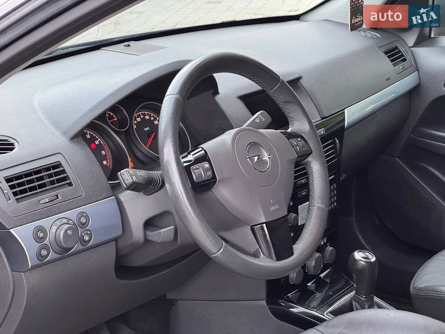 2010 Opel Astra - мініатюра 18