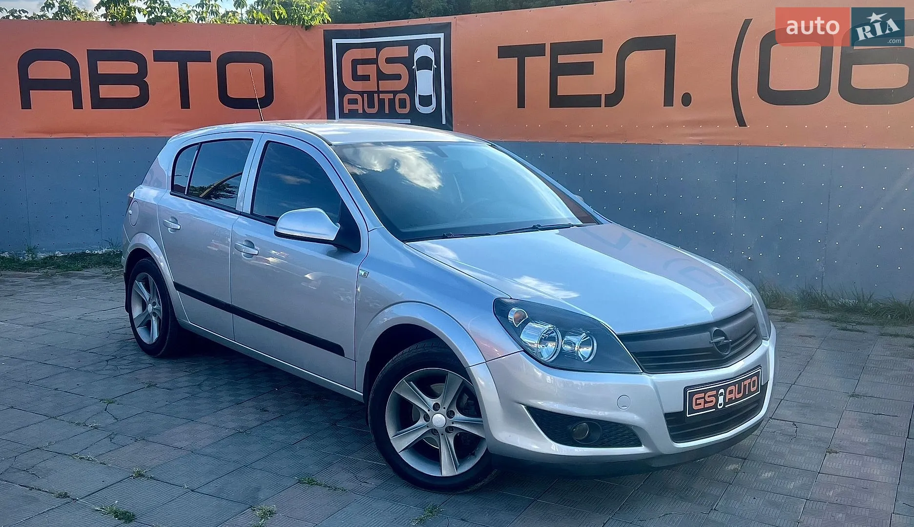 2012 Opel Astra - фото 1