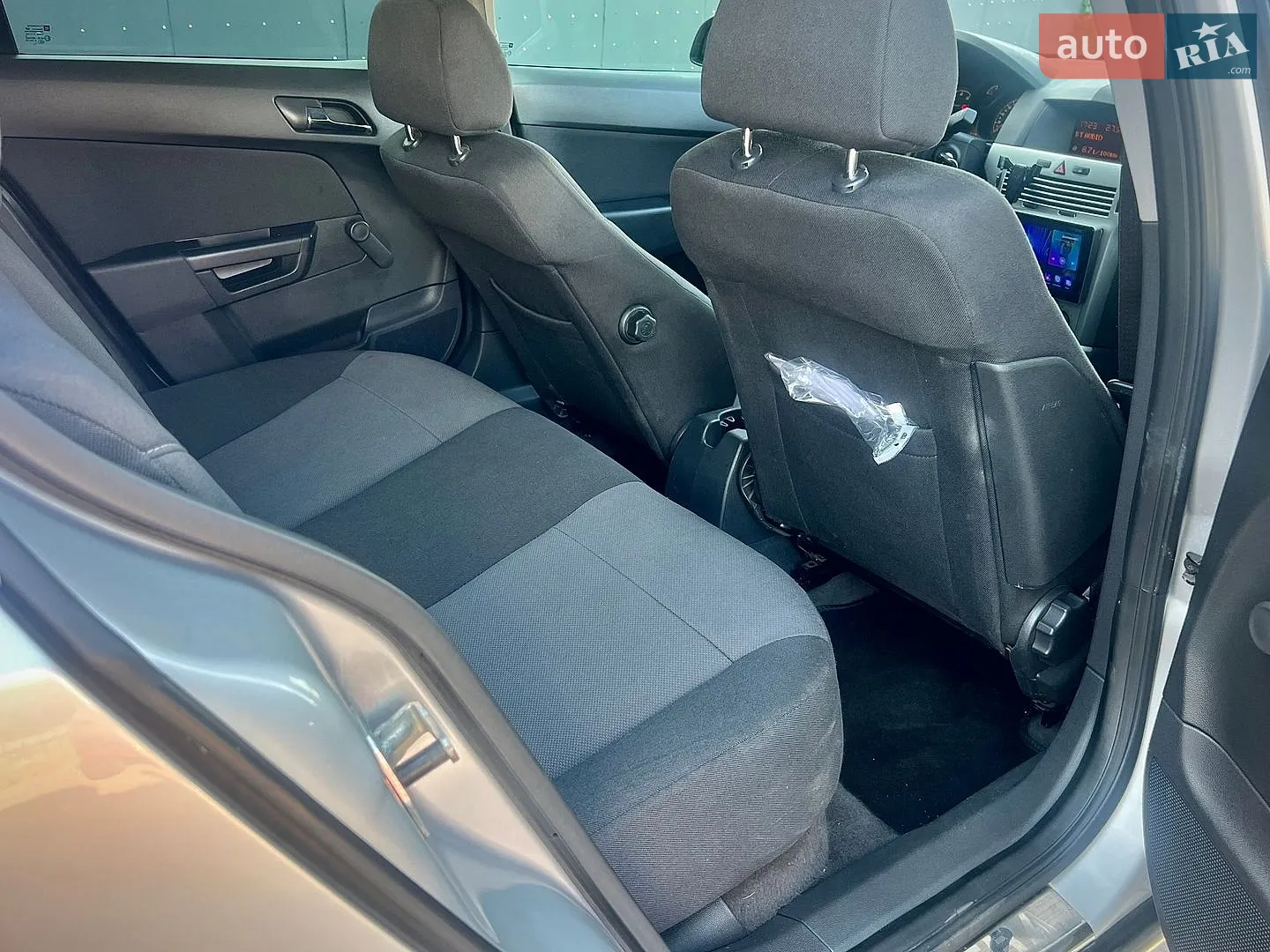 2012 Opel Astra - мініатюра 12