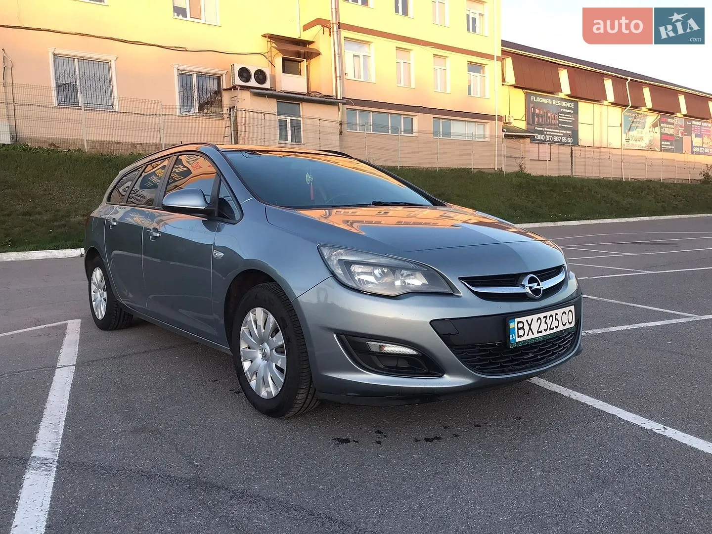 2013 Opel Astra - фото 1