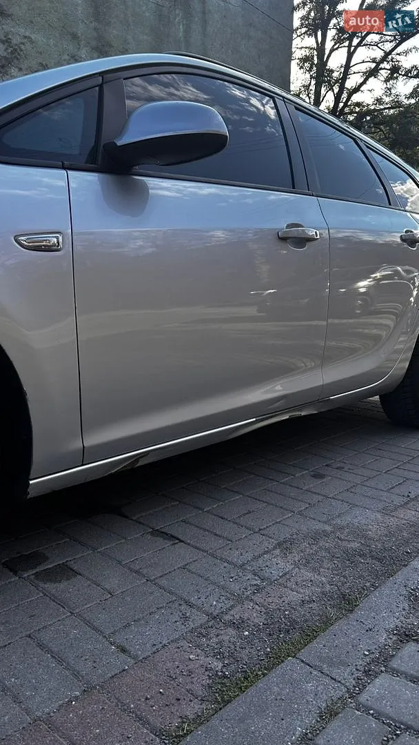 2013 Opel Astra - мініатюра 10
