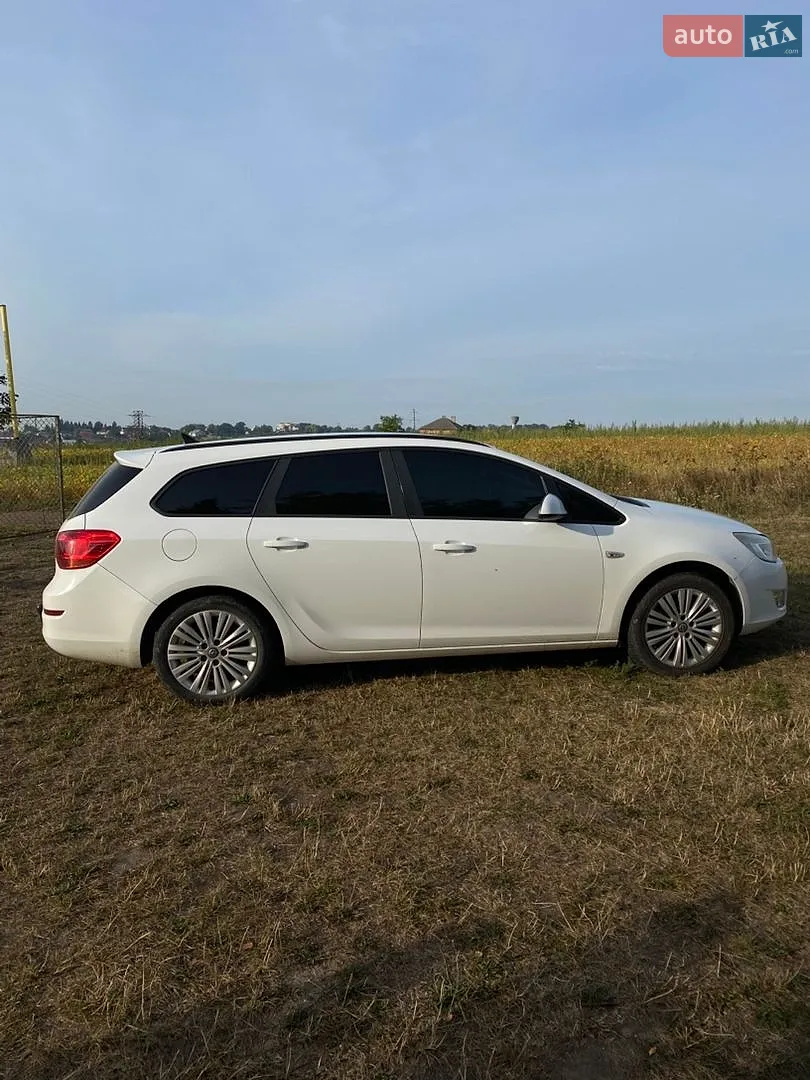 2011 Opel Astra - мініатюра 4