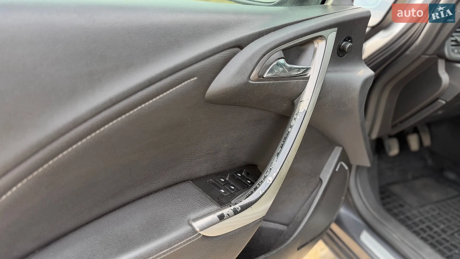 2010 Opel Astra - мініатюра 8