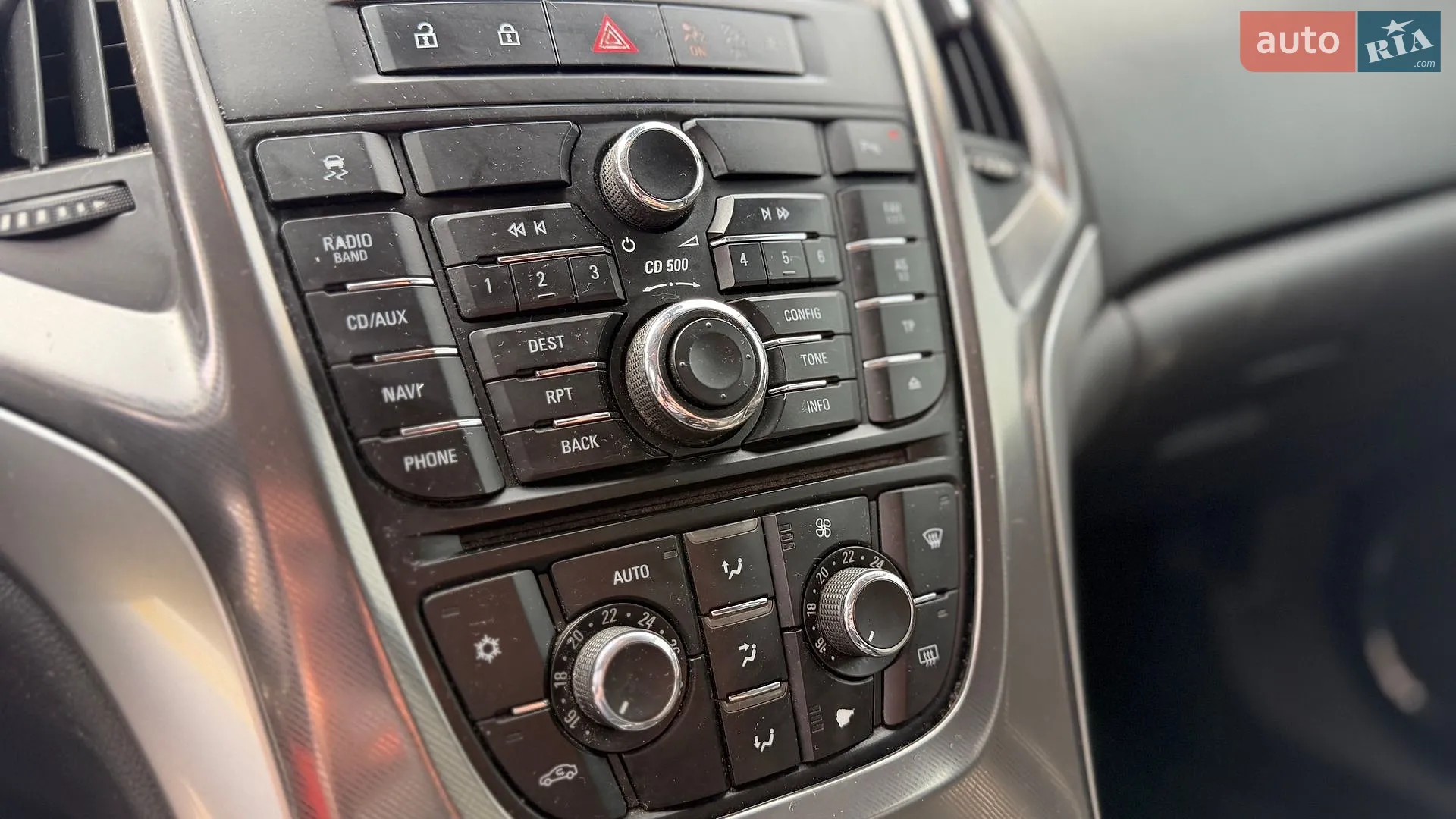 2010 Opel Astra - мініатюра 16