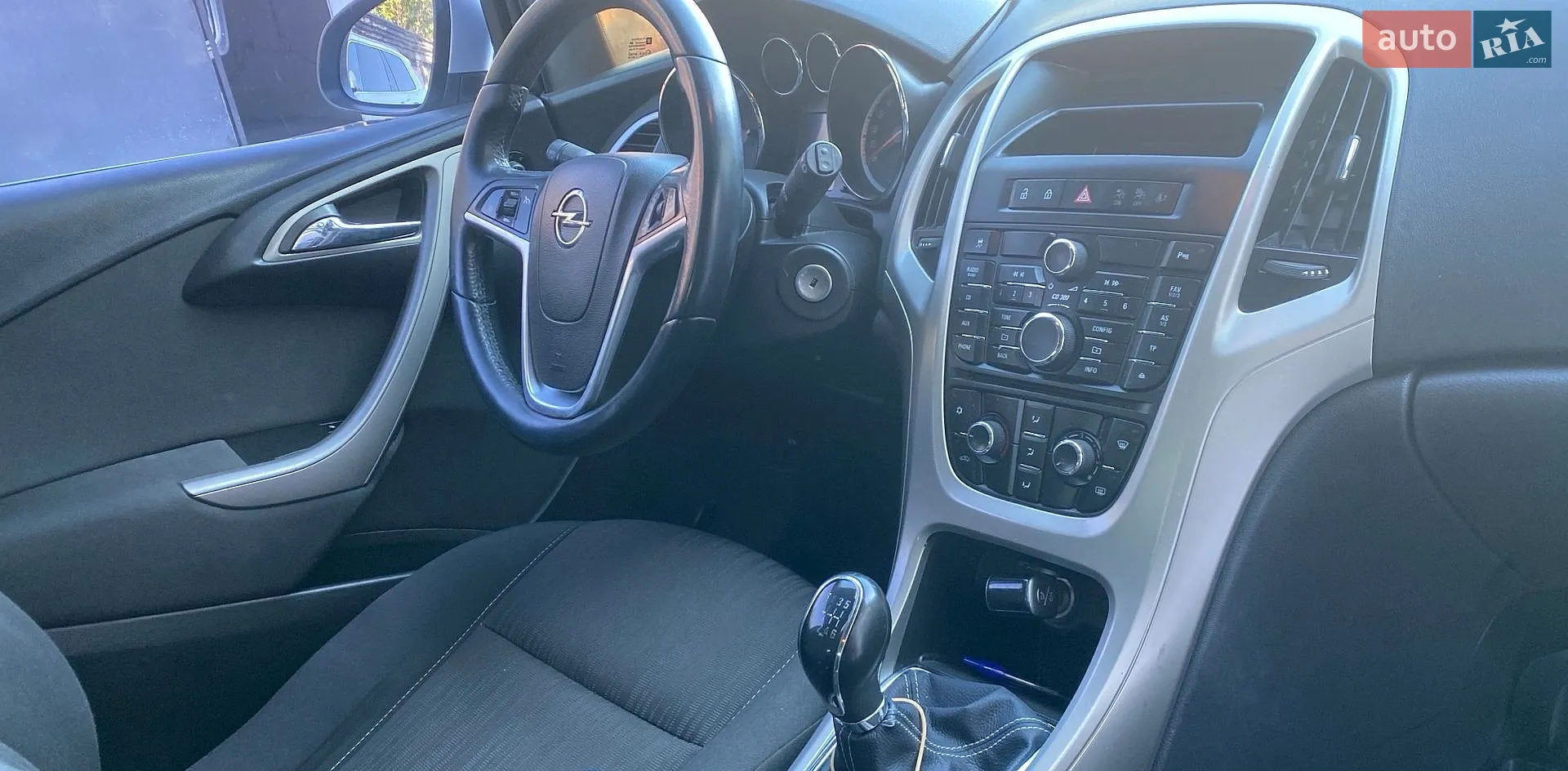 2011 Opel Astra - мініатюра 4