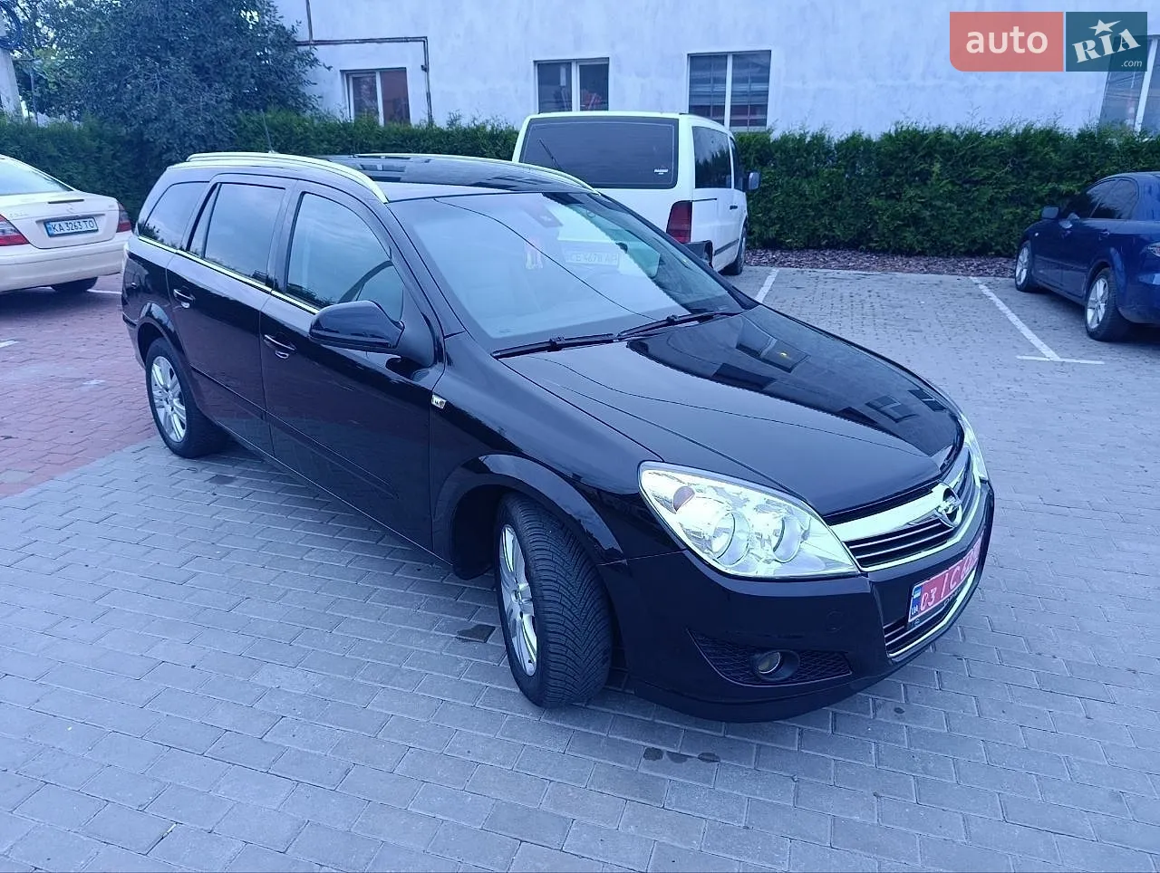 2010 Opel Astra - мініатюра 10