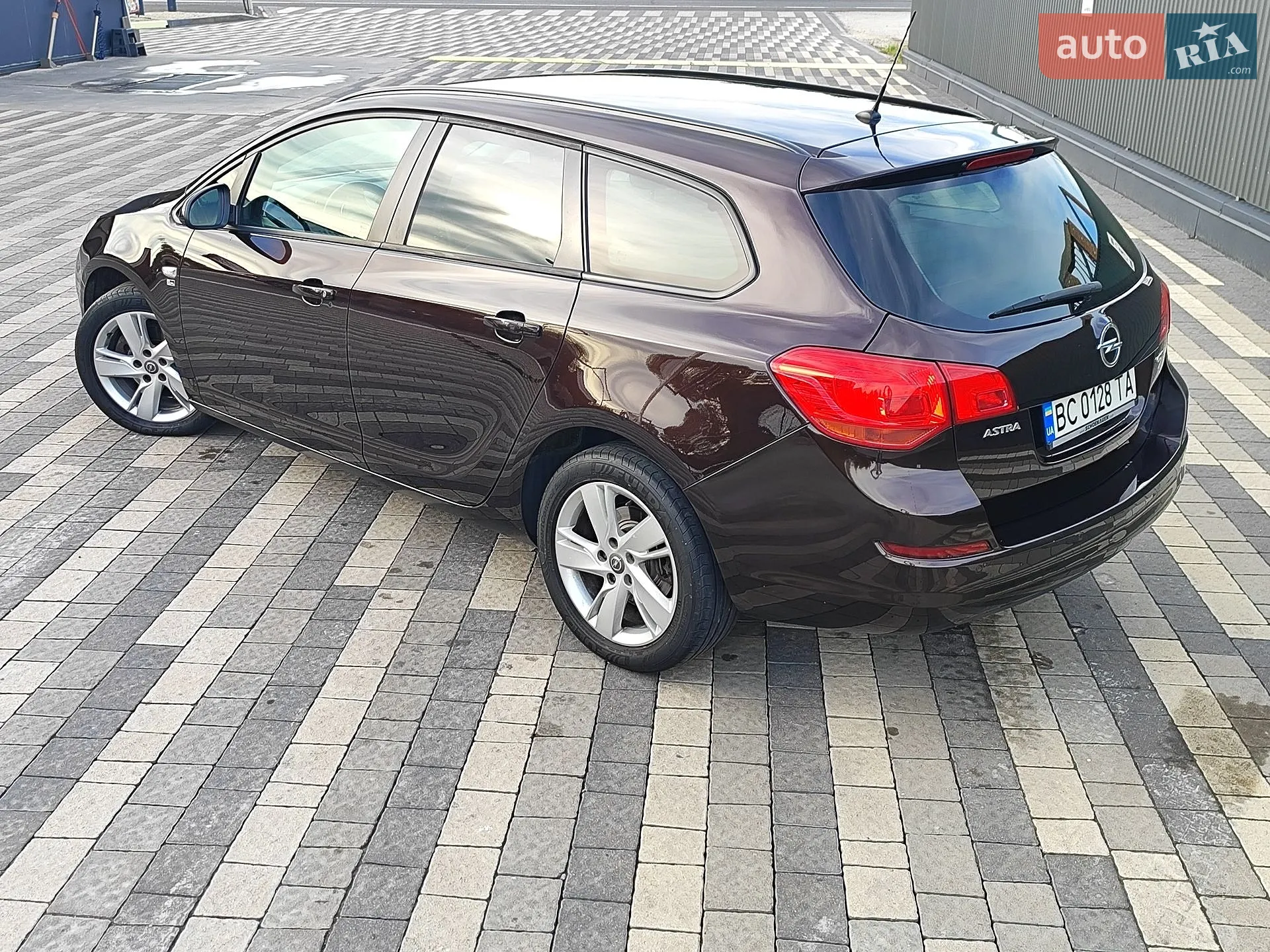 2012 Opel Astra - мініатюра 9