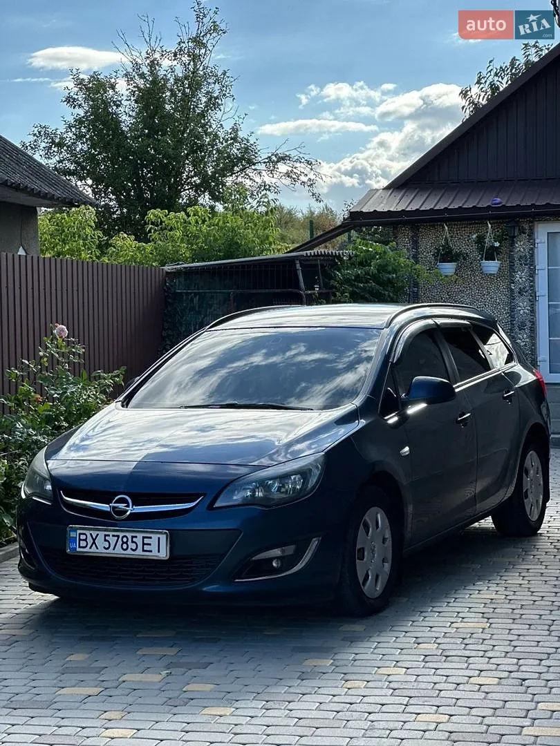 2013 Opel Astra - фото 1