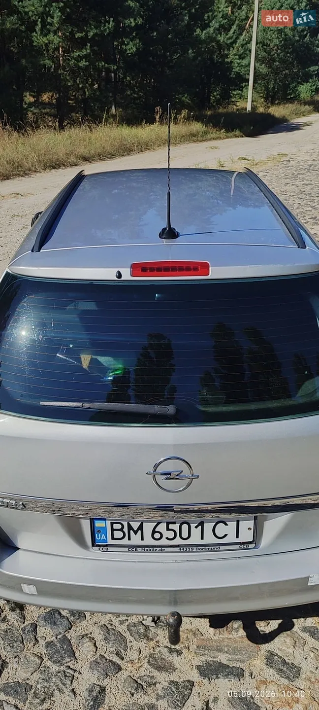 2010 Opel Astra - мініатюра 6