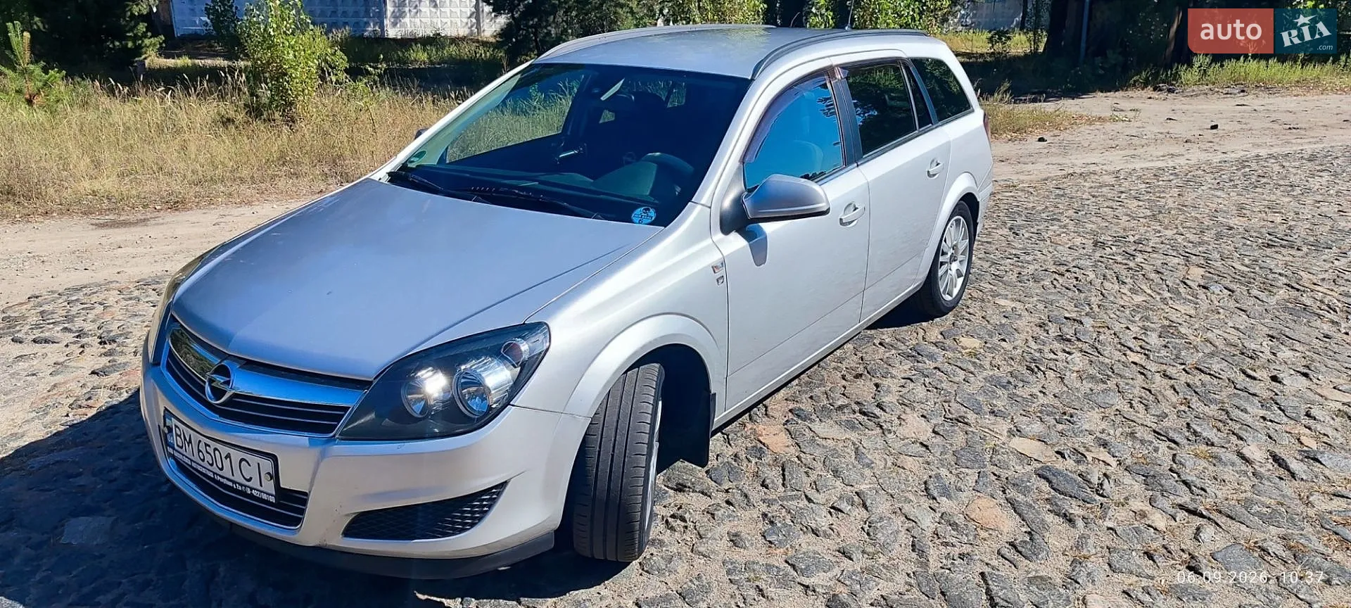 2010 Opel Astra - мініатюра 2