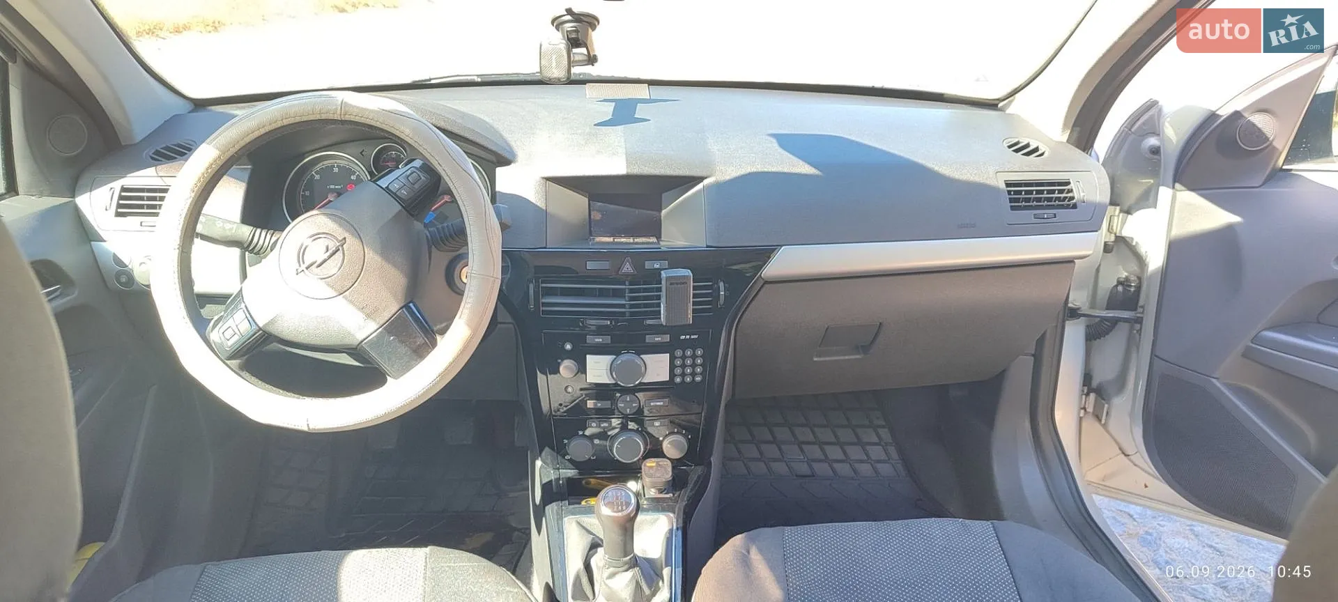 2010 Opel Astra - мініатюра 17
