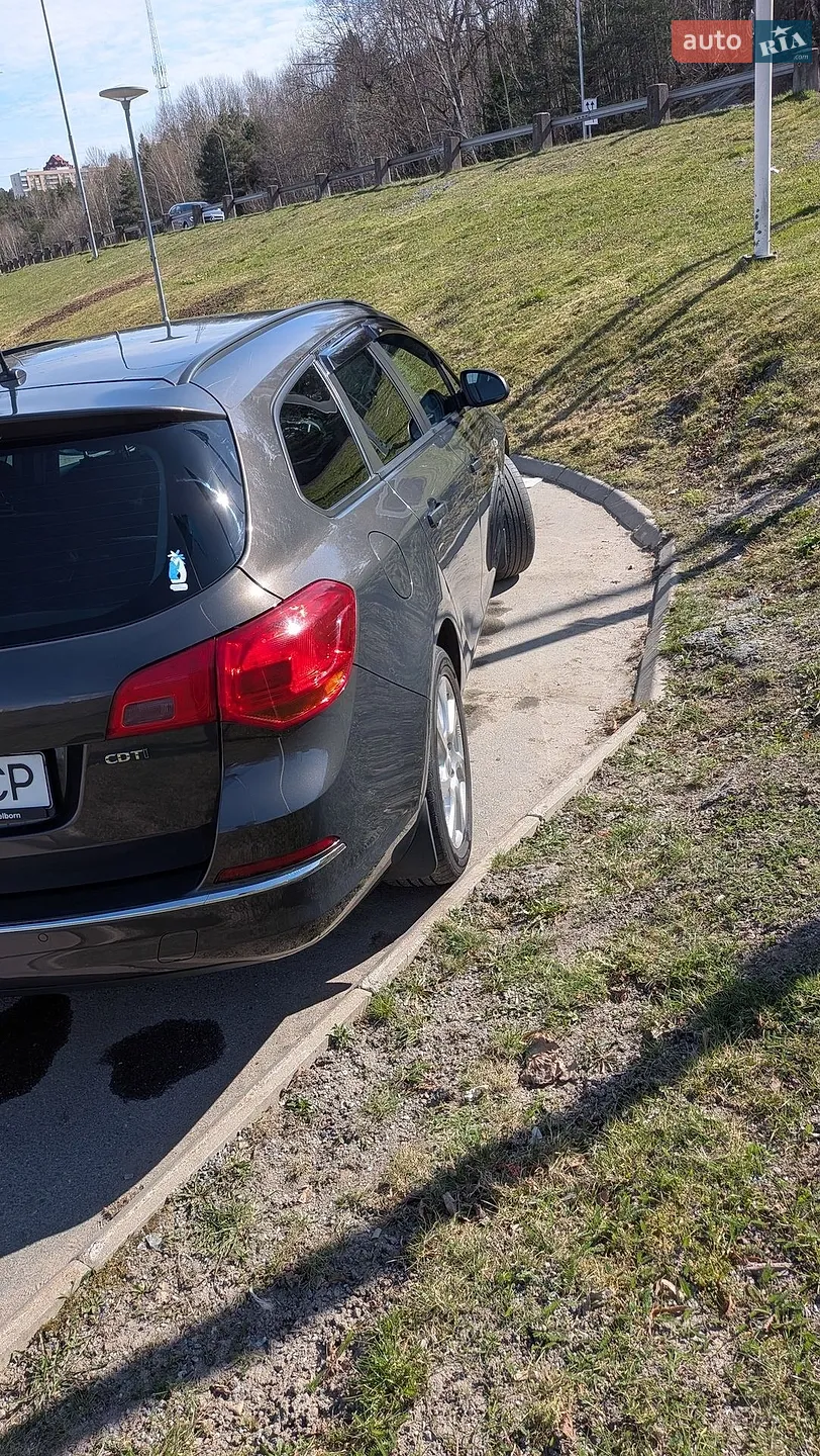 2013 Opel Astra - мініатюра 2