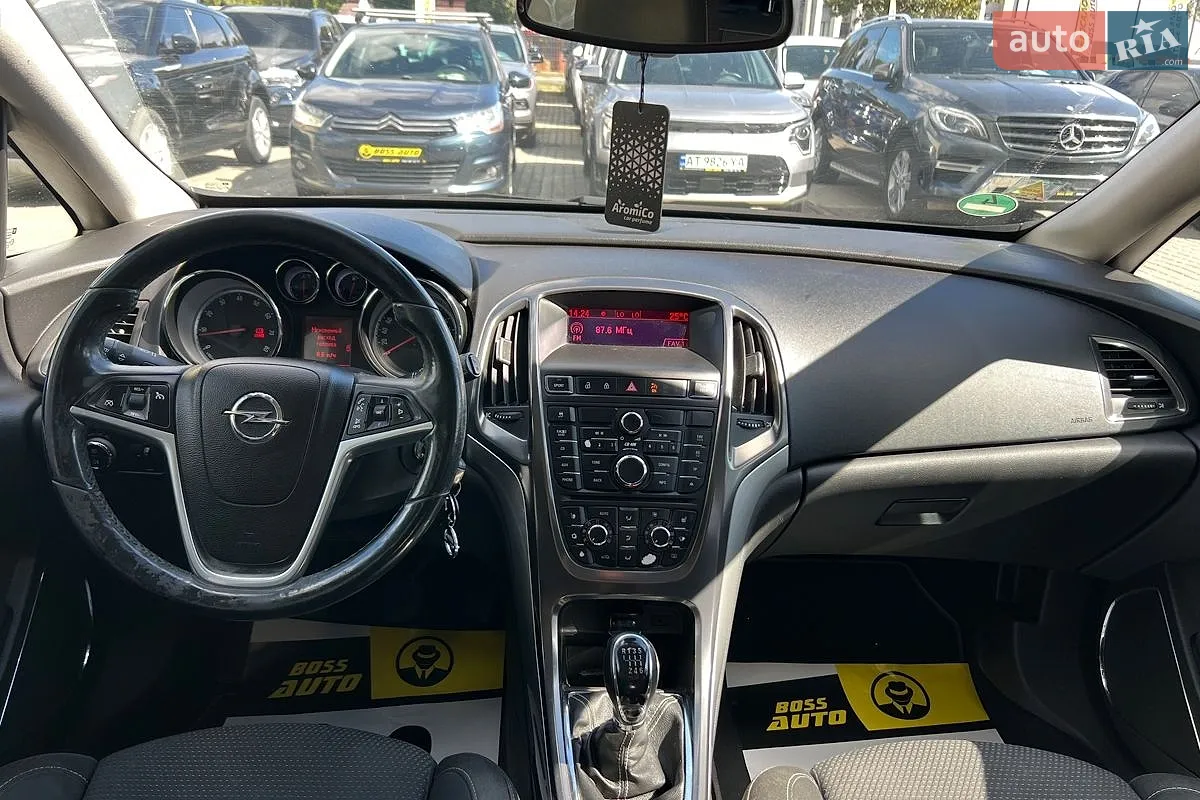 2010 Opel Astra - мініатюра 11