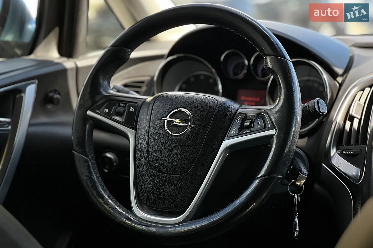 2010 Opel Astra - мініатюра 15
