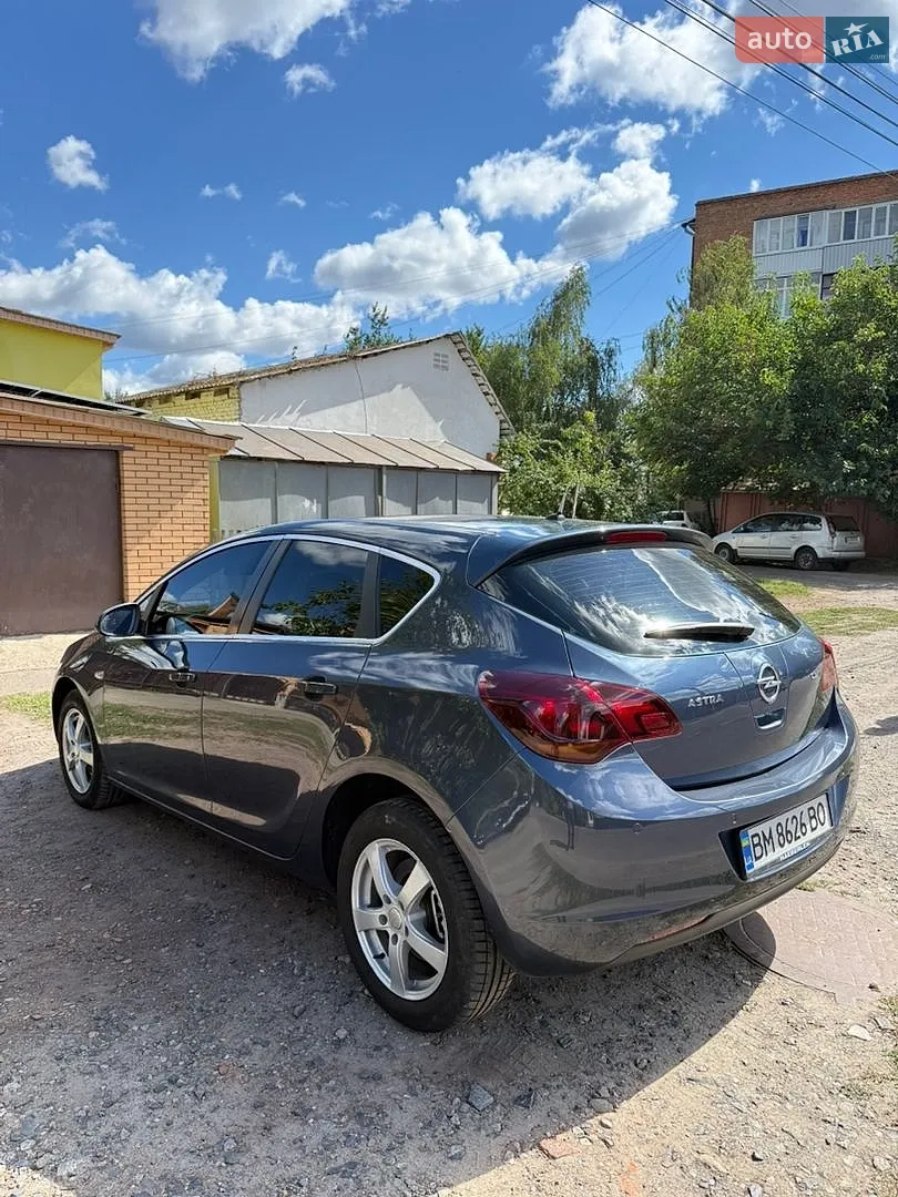 2010 Opel Astra - мініатюра 8