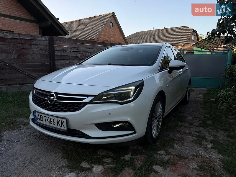 Opel Astra 2016
