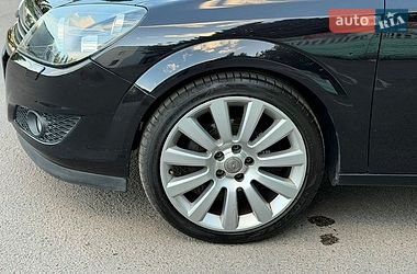 Универсал Opel Astra 2009 в Дубно