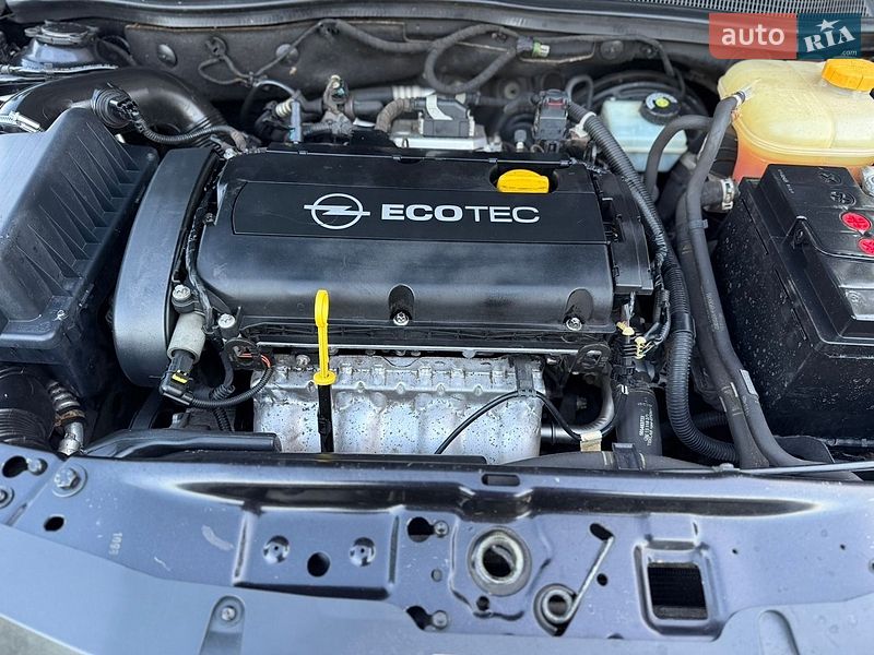 Универсал Opel Astra 2009 в Дубно