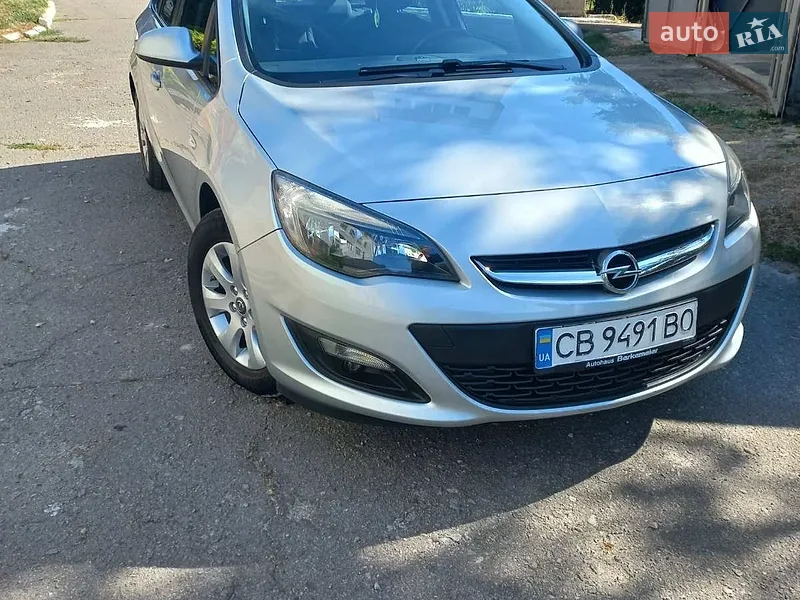 Opel Astra 2014