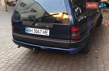 Универсал Opel Astra 1993 в Одессе