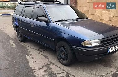 Универсал Opel Astra 1993 в Одессе