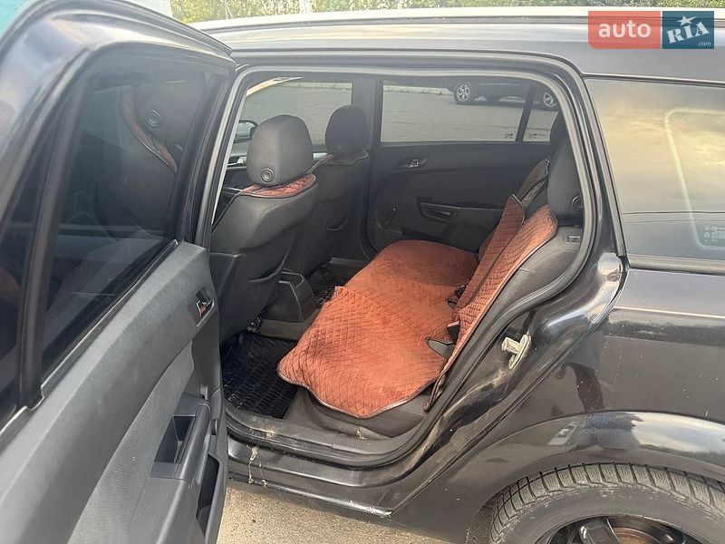 Універсал Opel Astra 2006 в Харкові