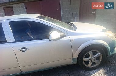 Хэтчбек Opel Astra 2011 в Полтаве фото 3 Хэтчбек Opel Astra 2011 в Полтаве
