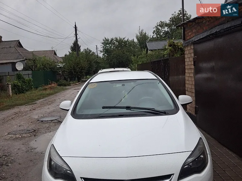 Opel Astra 2013