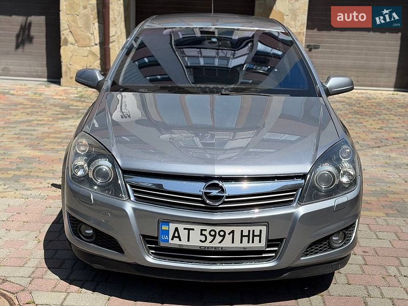 Opel Astra 2008