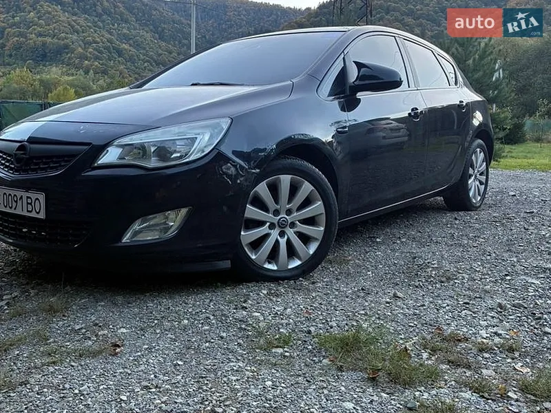 Opel Astra 2010