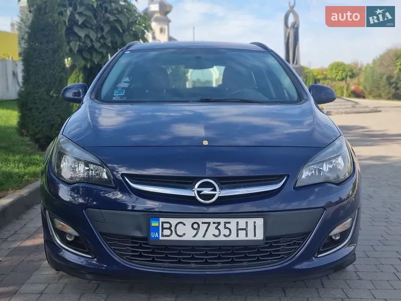 Opel Astra 2013