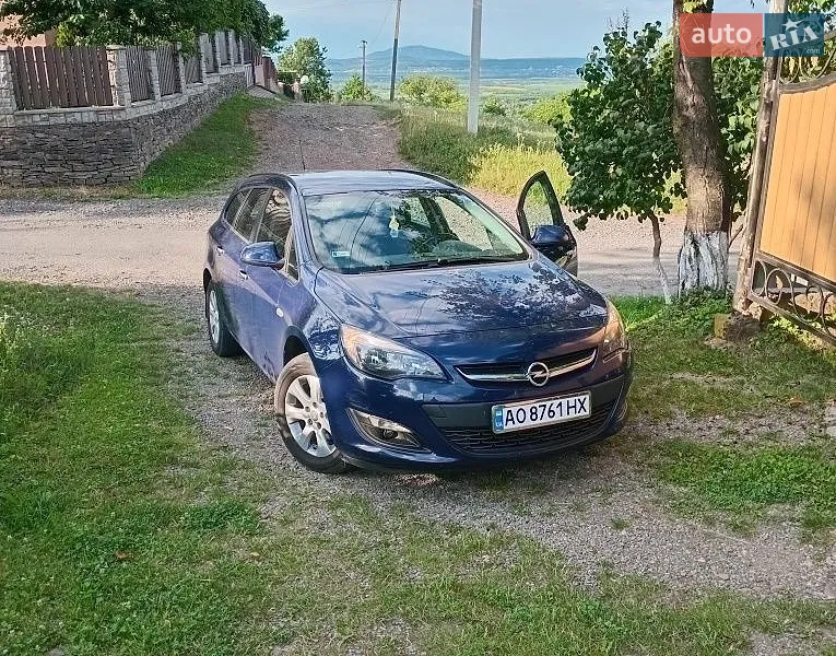 Opel Astra 2015