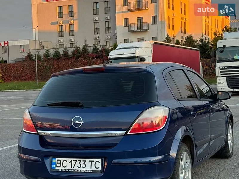 Opel Astra 2004