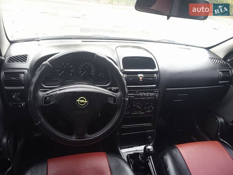 Седан Opel Astra 2008 в Славуте