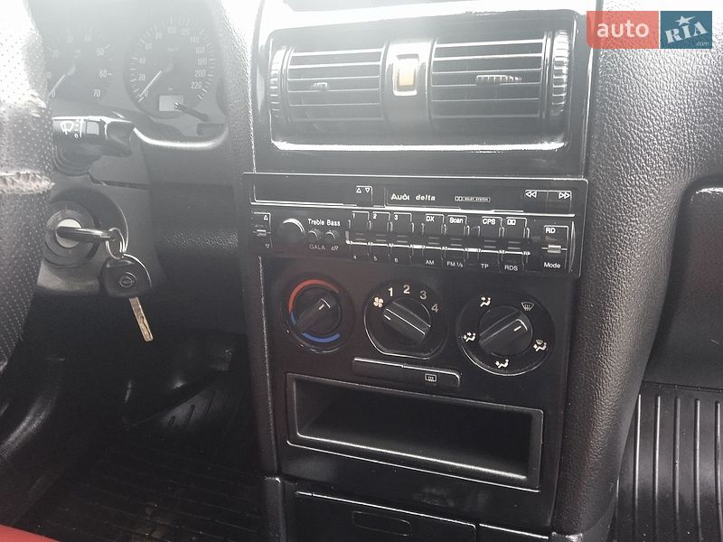 Седан Opel Astra 2008 в Славуте